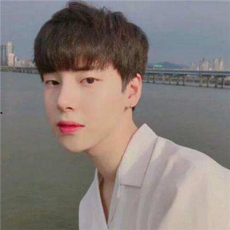 娱乐吃瓜酱帅气的男朋友,帅气男友助力娱乐吃瓜酱星光熠熠